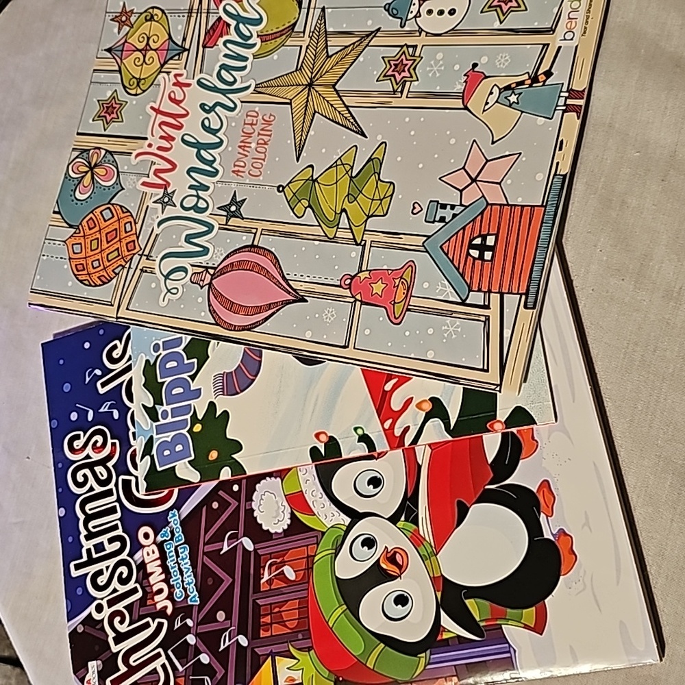 Pack of 3 kids Christmas books nwt